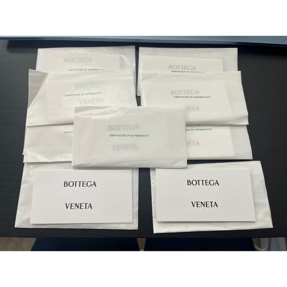 Botega Veneta 9 Authentication Cards For Glasses - Picture 1 of 1